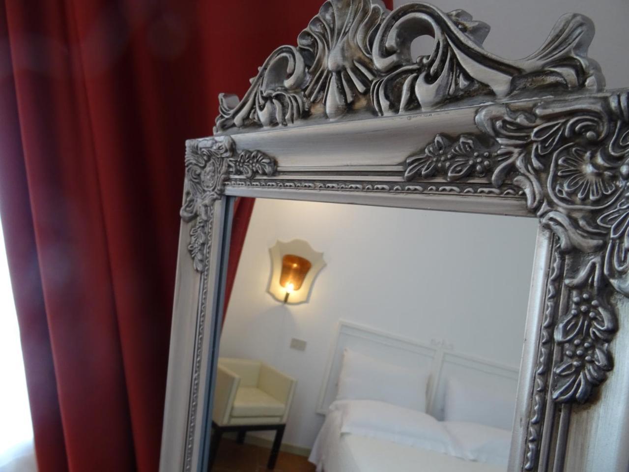 Charmerooms Villa Moroni Стеццано Экстерьер фото