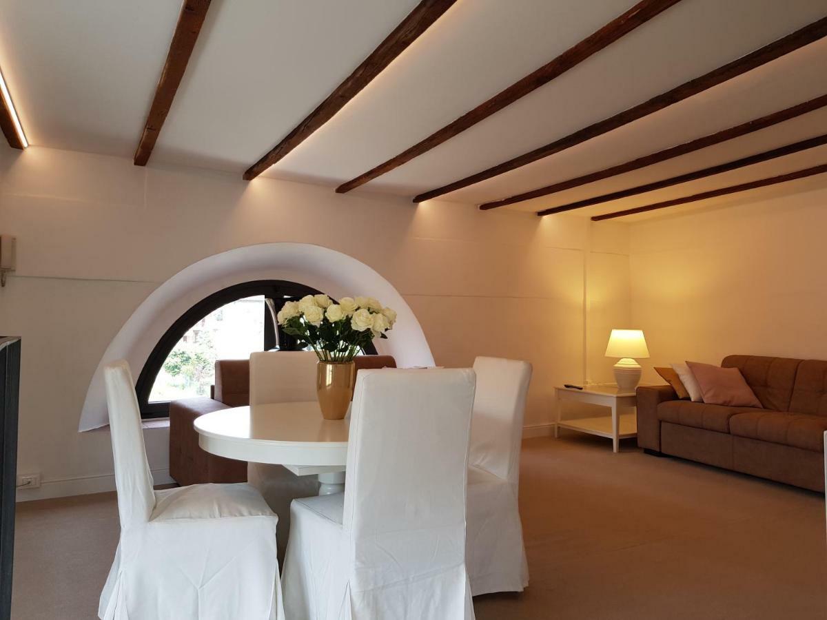 Charmerooms Villa Moroni Стеццано Экстерьер фото